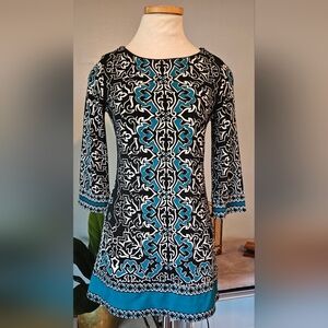 WHITE HOUSE BLACK MARKET 3/4 length sleeve & geometric pattern Tunic/Mini-Dress!